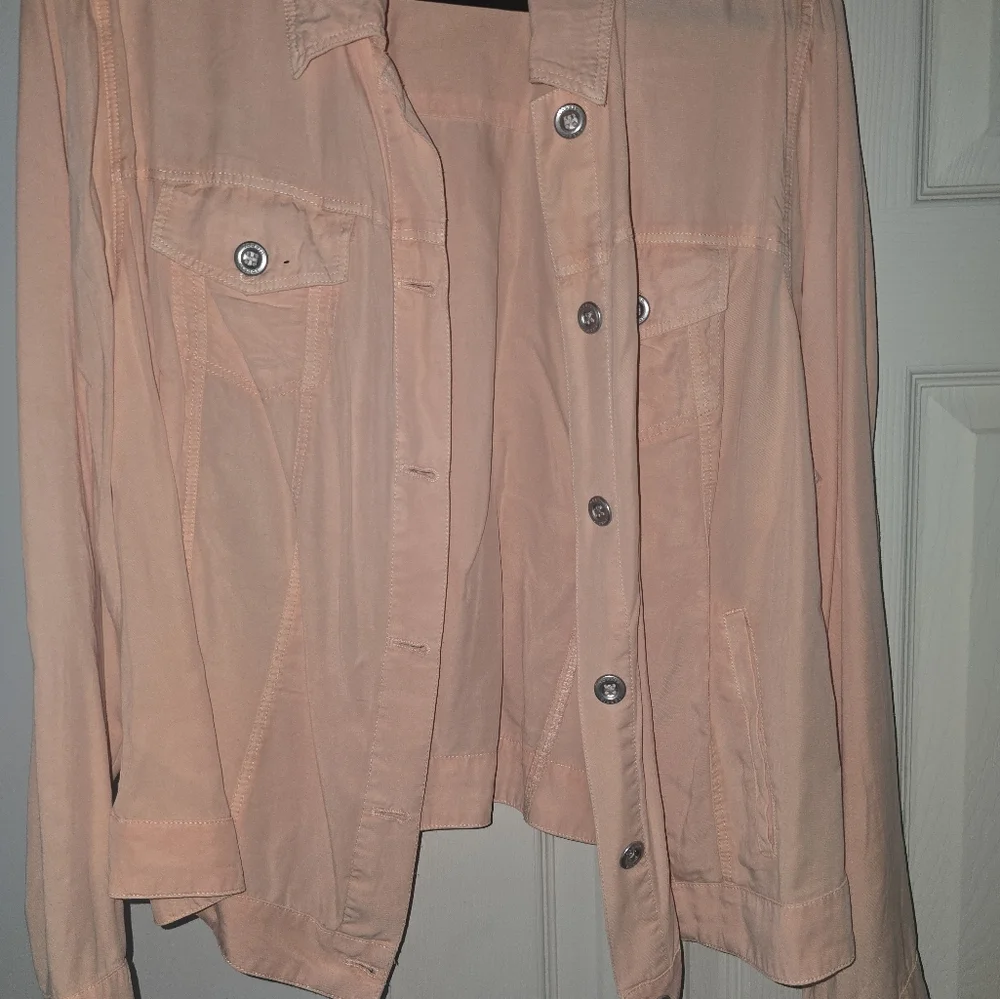 Jacket - Picture 3 of 3